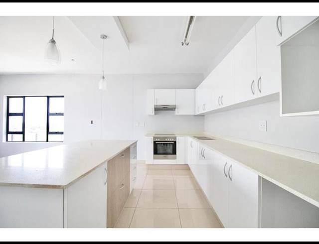 3 BEDROOM APARTMENT FOR SALE IN NEW TOWN CENTRE